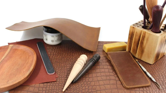 Kantenpolierer: Techniken für Lederbearbeitung - Klever Leder