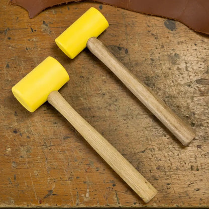 Kunststoffhammer mit Holzgriff