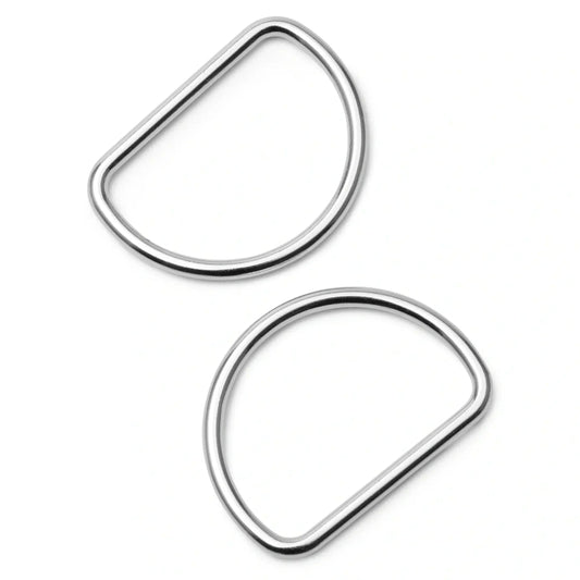 Zwei silberne D-Ringe aus Metall, ideal für Lederarbeiten und Taschenzubehör