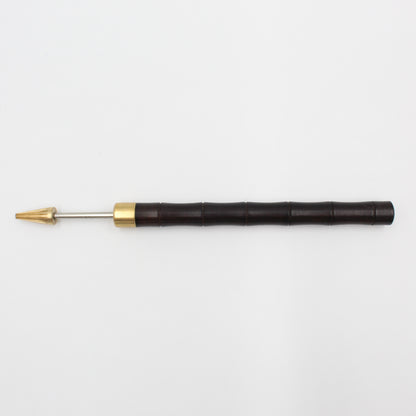 Premium Kantenfärber von Klever Leder mit ergonomischem Holzgriff und Metallspitze